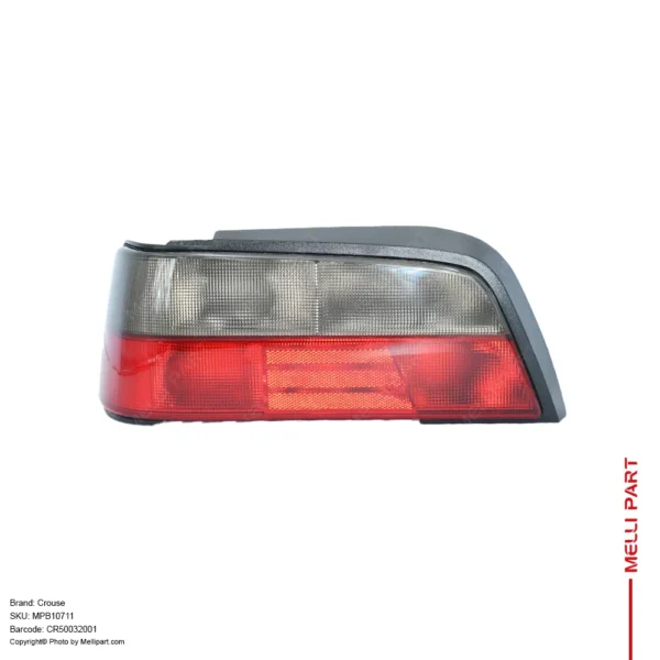 نمای نزدیک چراغ عقب دودی سمت چپ پژو پارس کد CR50032001